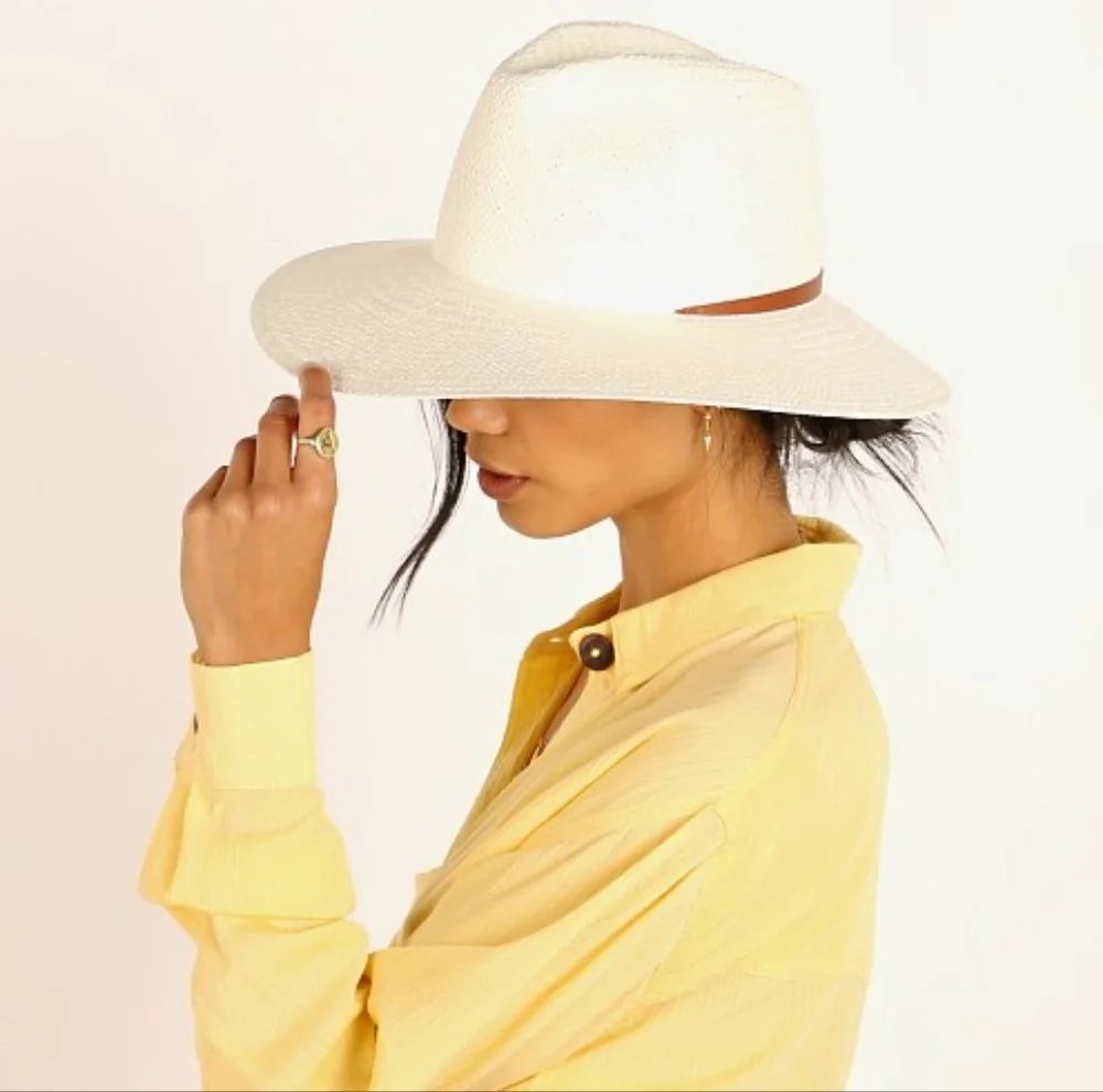 $287 Janessa Leone Calvin Packable Straw Hat In White Size M - Picture 3 of 12
